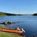 Private Riverside & Sauna - Northern Lights From Your Terrace Dom wakacyjny *