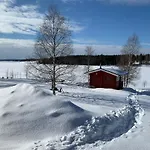 Private Riverside & Sauna - Northern Lights From Your Terrace Semesterbostad *