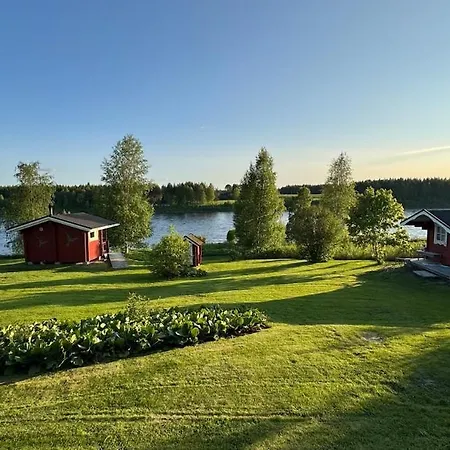 Сasa de vacaciones Private Riverside & Sauna - Northern Lights From Your Terrace