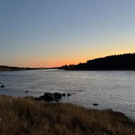 Riverside Beneath The Northern Lights * Pello