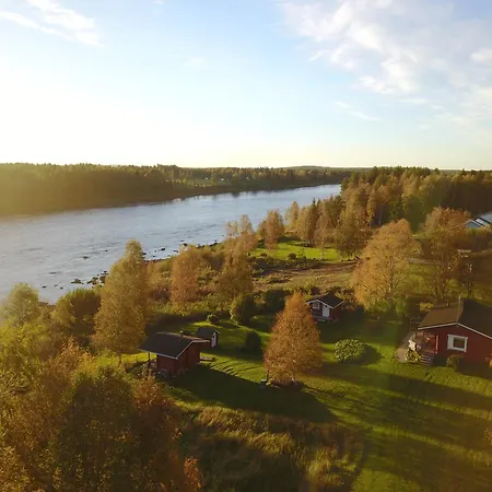 Semesterbostad Private Riverside & Sauna - Northern Lights From Your Terrace Pello